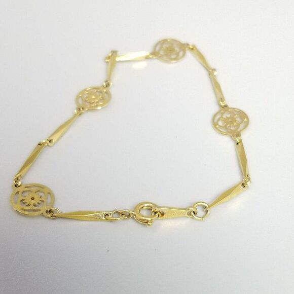 Vintage Avon Gold Tone Flower Mixed Pattern Link Chain Bracelet, 7 Inches Long - Picture 3 of 7